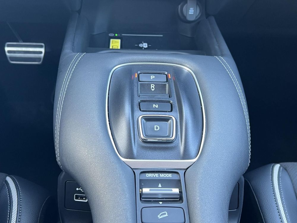 HONDA ZR-V 2.0 i-MMD Hybrid Sport eCVT 9e km. Gyári garancia. LED Wireless Carplay Navi Ülésfűtés