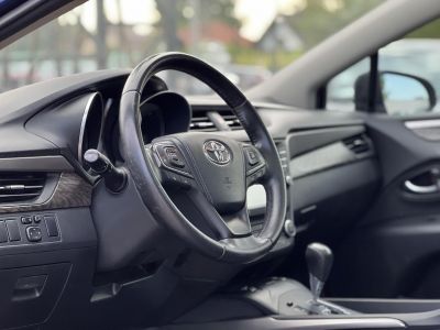 TOYOTA AVENSIS Touring Sports 2.0 Executive CVT Magyarországi. Gyári fényezés. Végig vezetett szervizkönyv!