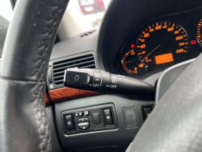 TOYOTA AVENSIS 2.0 Sol Executive (Automata) Tempomat Digitklíma Ülésfűtés Bőr Téli-nyári gumi!