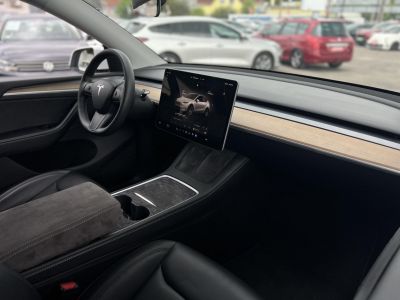 TESLA MODEL Y Performance AWD (Automata) 138e km. AMD Ryzen. mátrix LED. hőszivattyú. magyar rendszámos. garanciális!