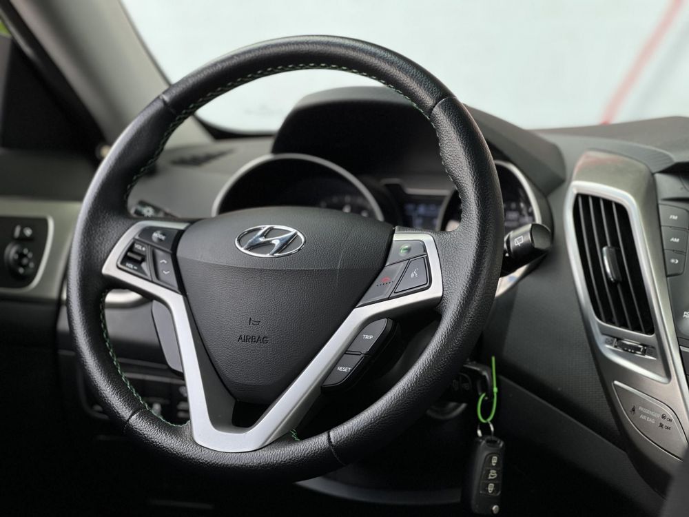 HYUNDAI VELOSTER 1.6 GDI Life klíma. tolatóradar. bluetooth. 2 gyári kulcs!