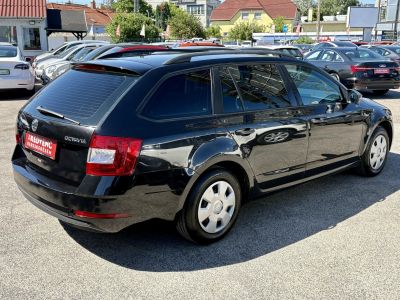 SKODA OCTAVIA Combi 1.6 CR TDI Ambition M.o.-i. Klíma Tempomat Bluetooth!Start-Stop rendszer!4-5L/100km