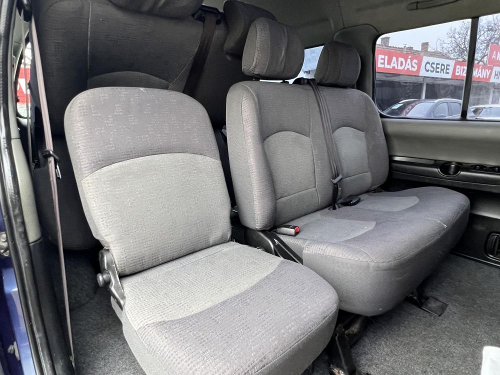 HYUNDAI H-1 2.5 CRDI (9 személyes )