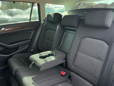 VOLKSWAGEN PASSAT VIII Variant 2.0 TDI BMT Comfortline DSG M.o.-i. LED. CARPLAY. rendszeresen karbantartott!