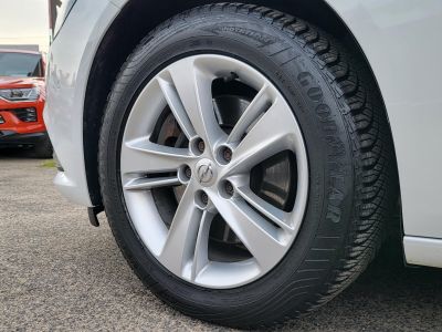 OPEL INSIGNIA Sports Tourer 2.0 CDTI Innovation Start Stop (Automata) LED Holttér Sávtartó Navi Carplay Ülésfűtés Kamera Vonóhorog