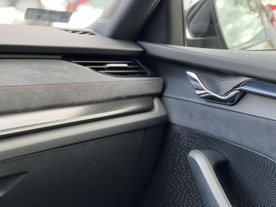 SKODA OCTAVIA Combi 2.0 TDI SCR RS DSG Magyarországi. Gyári fényezés. Végig vezetett szervizkönyv!