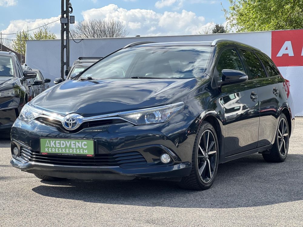 TOYOTA AURIS Touring Sports 1.8 HSD Selection (Automata)