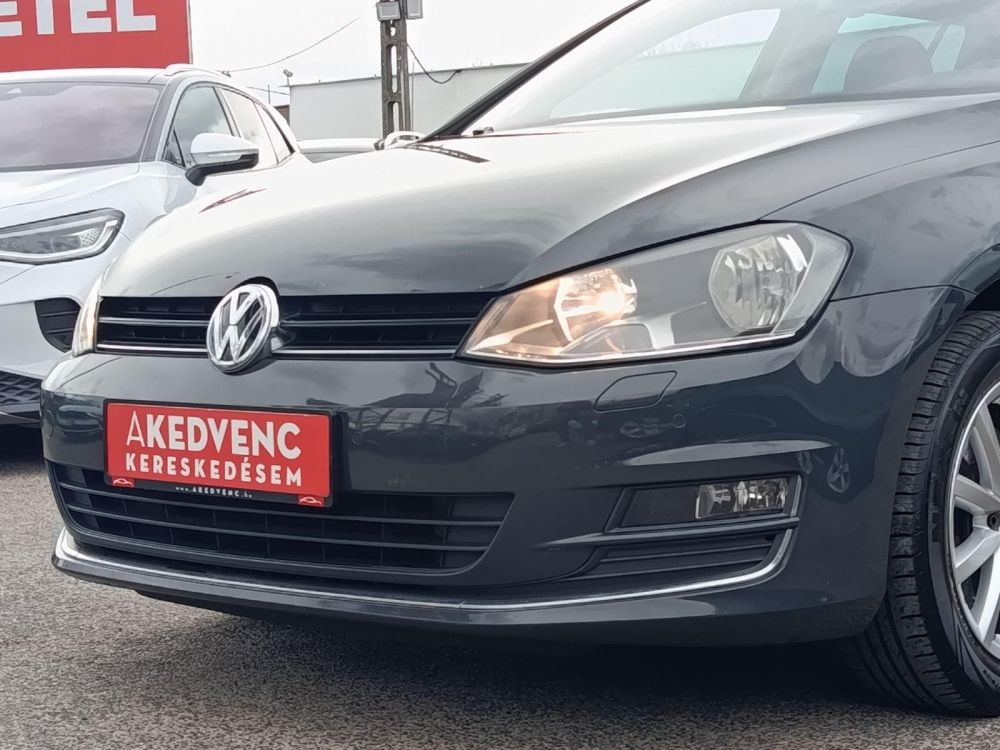 VOLKSWAGEN GOLF VII Variant 2.0 TDI BMT Comfortline Euro 6 Lounge Tempomat Digitklíma Ülésfűtés Bluetooth