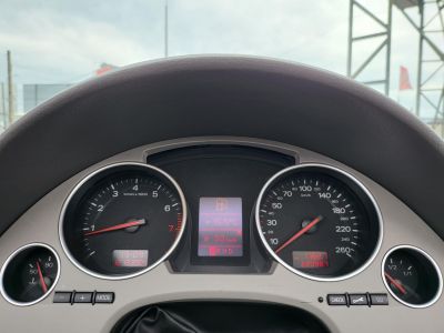 AUDI A4 CABRIO 2.4 V6 Multitronic