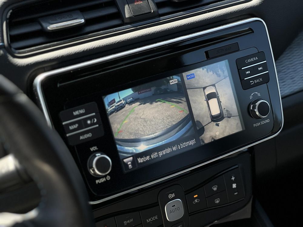 NISSAN LEAF N-Connecta 40kWh (Automata)