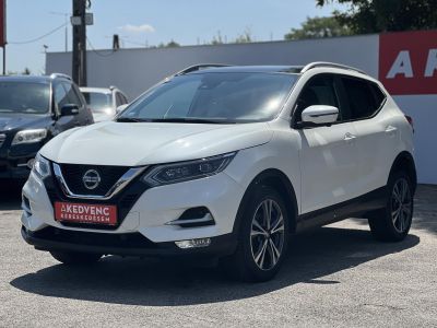 NISSAN QASHQAI 1.3 DIG-T N-Connecta 63e km. Magyarországi. rendszeresen szervizelt!