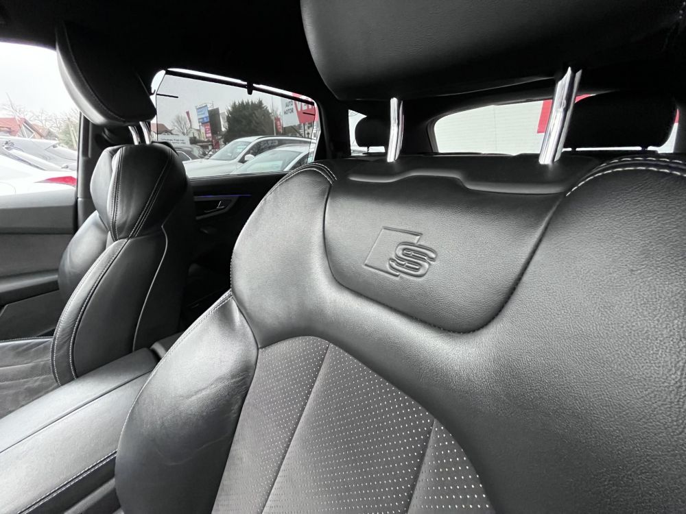 AUDI Q7 3.0 V6 TDI quattro Tiptronic ic S-line. BOSE hangrendszer. memória. 4x ülésfűtés. 4x digit klíma. Szervizelt!