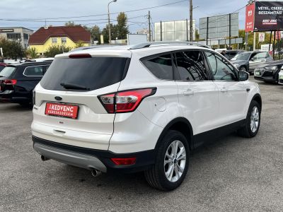FORD KUGA 1.5 EcoBoost Titanium (Automata) 91e km. M.o.-i. 1.tul. Márkaszervizelt. Téli nyári gumik. Magasan felszerelt!
