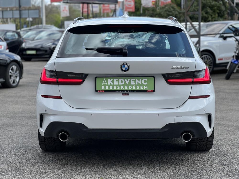 BMW 330e M Sport (Automata) Frissen szervizelt. Új téli gumik!