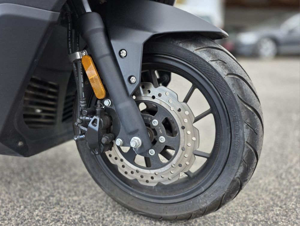 KEEWAY VIESTE 125 Gyorsabb. mint a reggeli kávé-és nem is hűl ki!