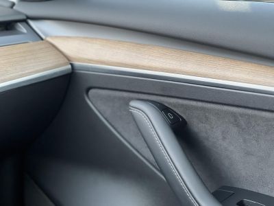 TESLA MODEL 3 Long Range AWD (Automata) 106e km. EAP. mátrix LED. hőszivattyú. premium hifi. garanciális!