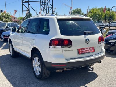 VOLKSWAGEN TOUAREG 3.0 V6 TDI Tiptronic ic Magyarországi. 3.5T vonóhorog. napfénytető. barna bőr. szervizelt!