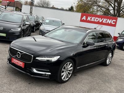 VOLVO V90 2.0 D [D4] Inscription AWD Geartronic Teljes felszereltség. Végig márkaszervizben szervizelt. Téli-nyári gumi!