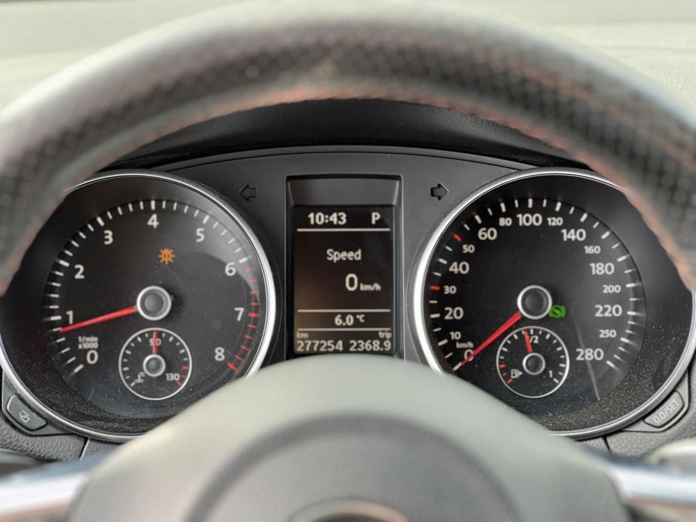 VOLKSWAGEN GOLF VI 2.0 TSI GTI DSG Rendszeresen karbantartott. Keskin felnik