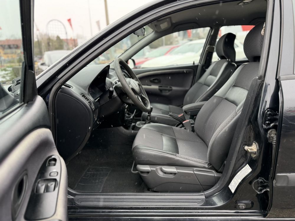 MITSUBISHI CARISMA 1.6 Classic Klima Magyarországi Vonóhorog Téli-nyári kerék garnitúra!