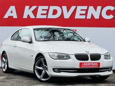 BMW 325i (Automata) Xenon Tempomat Ülésfűtés Bluetooth Navi PDC