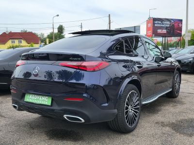 MERCEDES-BENZ GLC 300 e 4Matic 9G-TRONIC Plug-in hybrid Coupe AMG csomag. 4e km. garanciális. újszerű. mátrix led. ÁFÁS!