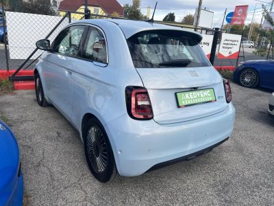FIAT 500 500e La Prima 42kWh (Automata) Magyar.o-i.Klíma Tempomat Bluetooth Carplay 37e km!