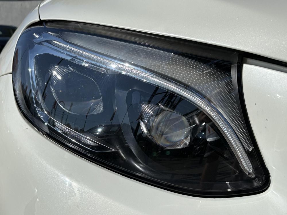 MERCEDES-BENZ GLC 220 d 4Matic 9G-TRONIC AMG csomag. LED Távtartó Head-Up Navi 360 kamera Bluetooth Megkímélt!