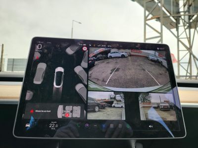 TESLA MODEL 3 Standard Range Plus Aut LED Panoráma Kamera Keyless Ülésfűtés