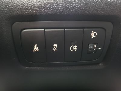 SSANGYONG KORANDO 2.0 e-XDI DLX AWD (Automata) LED Tempomat Ülésfűtés Digitklíma Tolatóradar Vonóhorog!