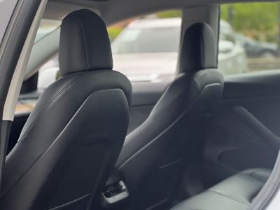 TESLA MODEL 3 Long Range AWD (Automata) 101e km. AMD Ryzen. mátrix LED. hőszivattyú. garanciális!