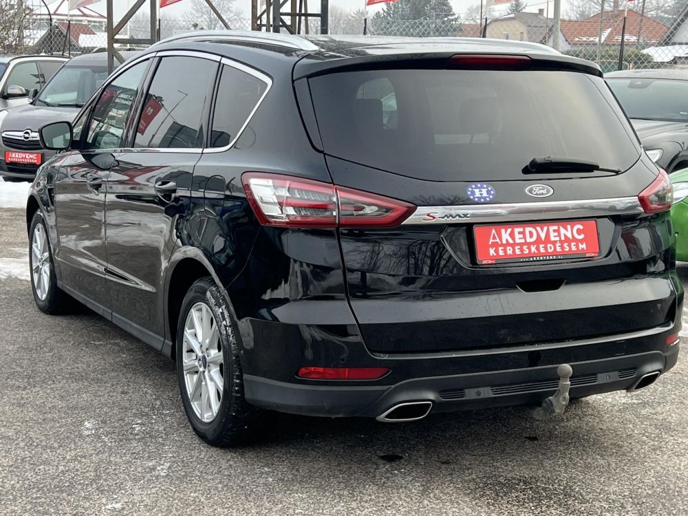 FORD S-MAX 2.0 TDCi Titanium Powershift Tiptronic 5 személyes Tempomat Klíma Vonóhorog F1 váltó!