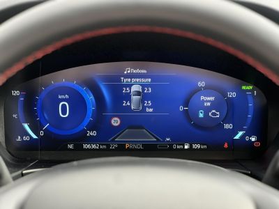 FORD KUGA 2.5 PHEV ST-Line X Graphite Tech Edition CVT
