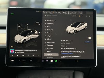 TESLA MODEL 3 Long Range AWD (Automata) 78e km. AMD Ryzen. mátrix LED. hőszivattyú. garanciális!