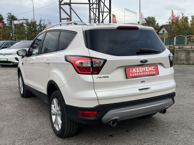 FORD KUGA 1.5 EcoBoost Titanium (Automata) 91e km. M.o.-i. 1.tul. Márkaszervizelt. Téli nyári gumik. Magasan felszerelt!