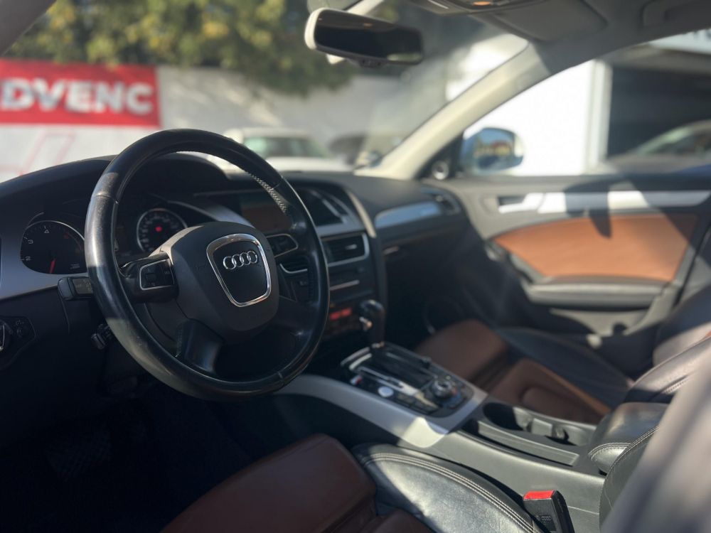 AUDI A4 ALLROAD 3.0 V6 TDI DPF quattro S-tronic Bang & Olufsen. ACC. bi-xenon. barna bőrbelső. téli-nyári kerék szett!