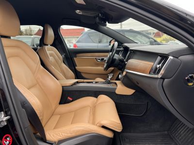 VOLVO V90 2.0 D [D4] Inscription AWD Geartronic Teljes felszereltség. Végig márkaszervizben szervizelt. Téli-nyári gumi!