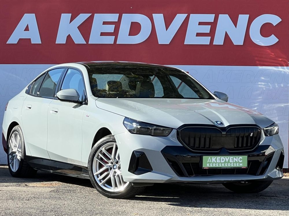 BMW I5 eDrive40 81,2kWh M-sport. Bowers & Wilkins. panorámatető. újszerű állapot!