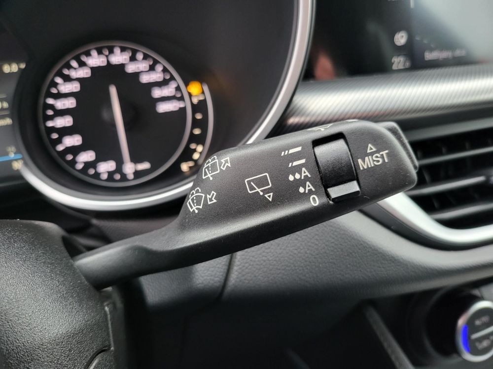 ALFA ROMEO STELVIO 2.2 D(Automata) Sprint LED Távtartó Sávtartó Navigáció Keyless Kamera Félbőr