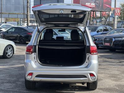 MITSUBISHI OUTLANDER 2.0 PHEV Intense Plus 4WD CVT