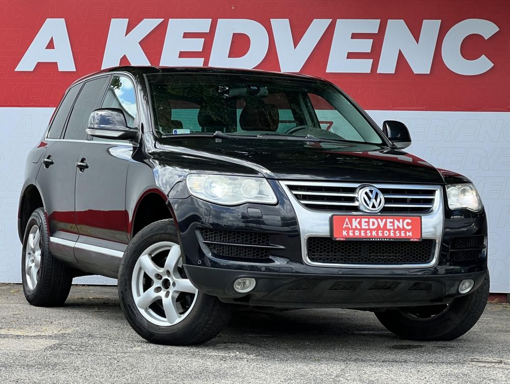 VOLKSWAGEN TOUAREG