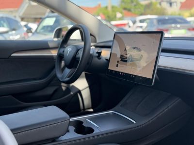 TESLA MODEL 3 Long Range AWD (Automata) 77e km. AMD Ryzen. mátrix LED. hőszivattyú. garanciális!