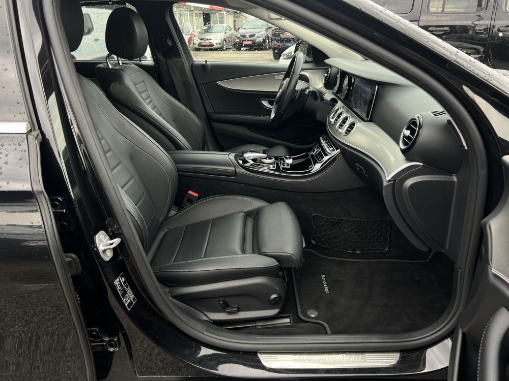 MERCEDES-BENZ E 350 e 9G-TRONIC 150e km. Bőr belső. kamera. frissen szervizelt