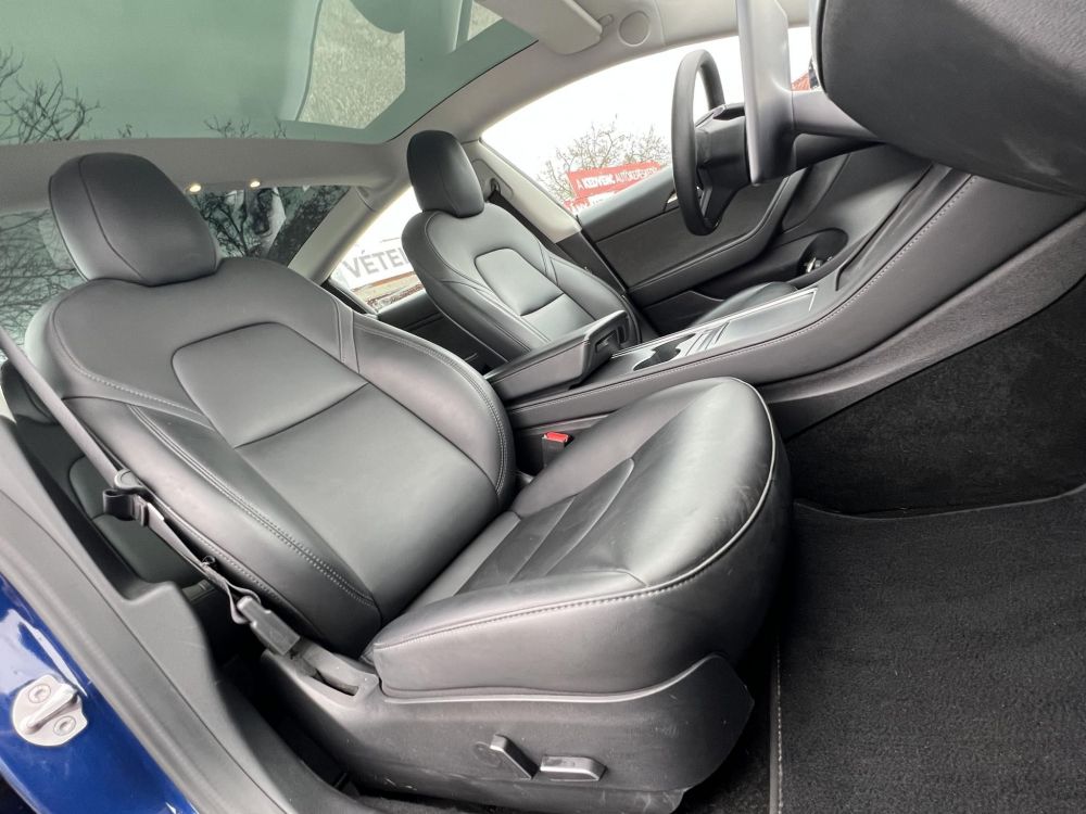 TESLA MODEL 3 RWD (Automata) 34e km. 2030-ig garancia