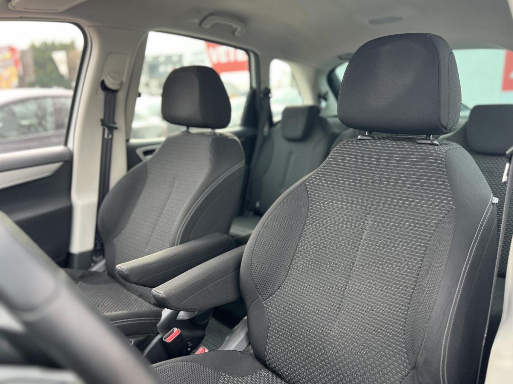 CITROEN C4 PICASSO Grand1.6 HDi Dynamique FAP (5 személyes ) Bluetooth. ülésfűtés. többzónás klíma