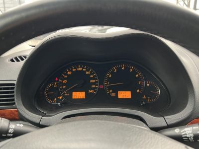 TOYOTA AVENSIS 2.0 Sol Executive (Automata) Tempomat Digitklíma Ülésfűtés Bőr Téli-nyári gumi!