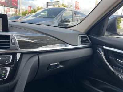BMW 330e iPerformance Luxury (Automata) Magyarországi. Zöld rendszám. Márkaszervizelt!