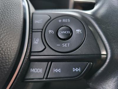 TOYOTA COROLLA Touring Sports 1.8 Hybrid Comfort Business e-CVT LED Tempomat Kamera Keyless Carplay Ülésfűtés Bluetooth