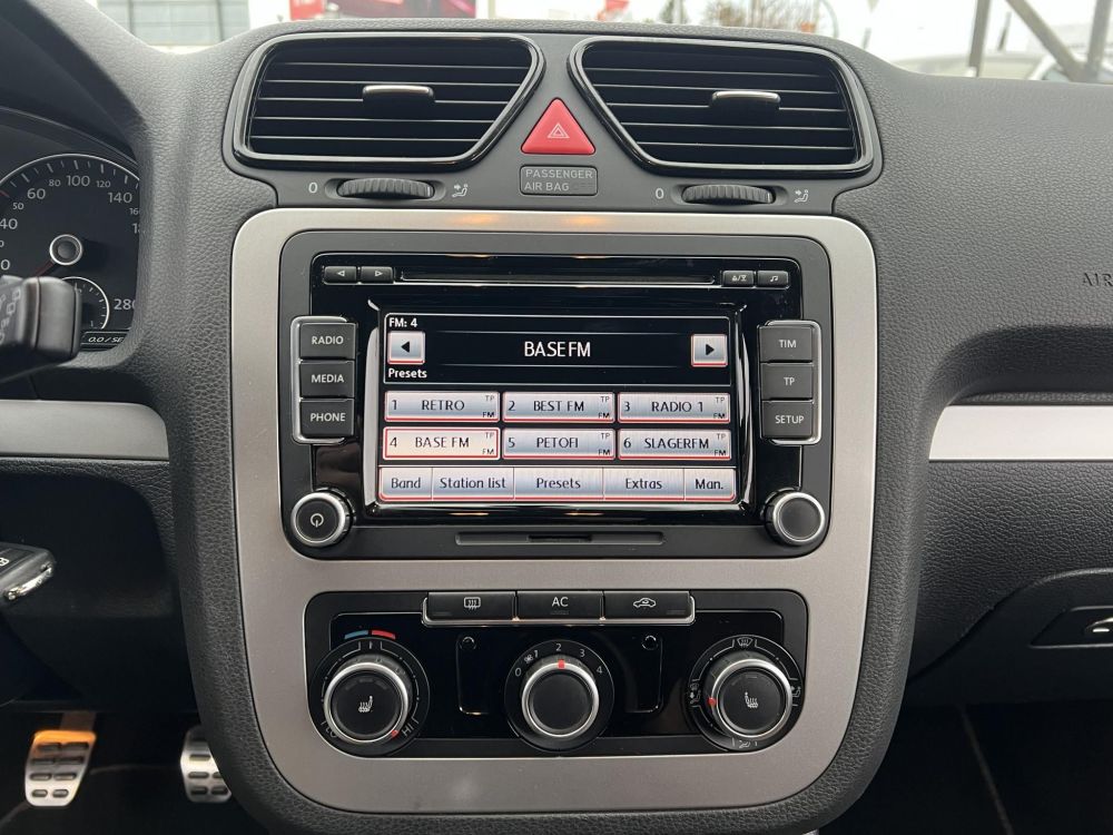 VOLKSWAGEN SCIROCCO 2.0 CR TDI Klíma Tempomat Bluetooth Multi kormány!