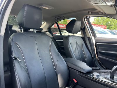 BMW 330e iPerformance Luxury (Automata) Magyarországi. Zöld rendszám. Márkaszervizelt!